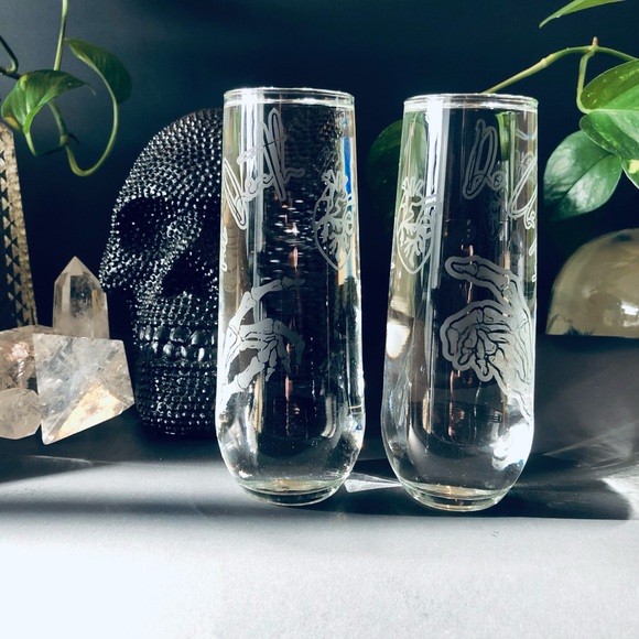 His and Hers Till Death Do Us Part Etched Stemless Champagne Glasses - Picture 2 of 9